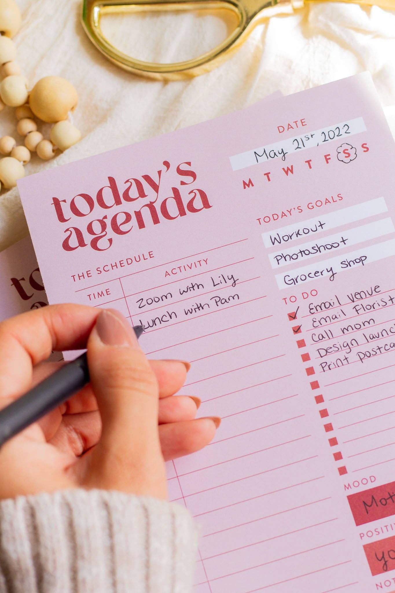 Daily Agenda Notepad