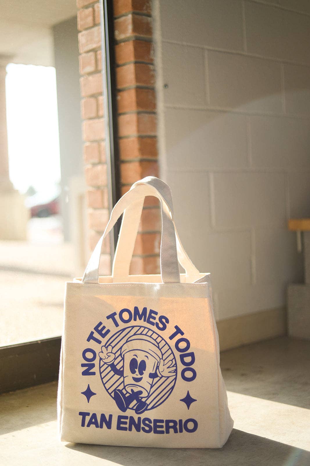 No te tomes (coffee dude) Tote Bag